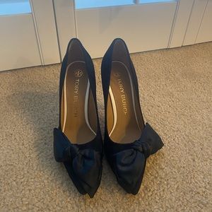 Tory Burch 110 MM Bow Pump